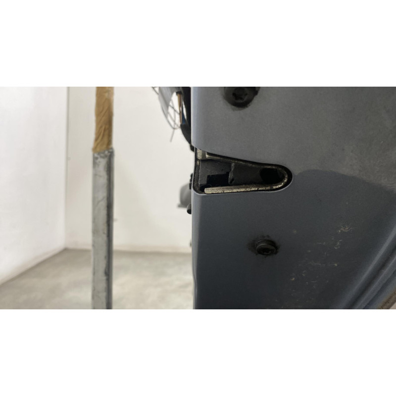 Porte arriere droit BMW SERIE 1 E87 Photo n°4