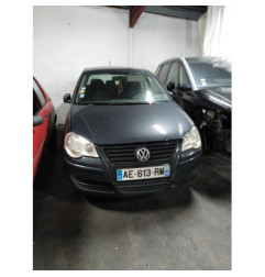 Pretensionneur de ceinture avant droit VOLKSWAGEN POLO 4