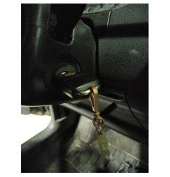 Pretensionneur de ceinture avant droit VOLKSWAGEN POLO 4