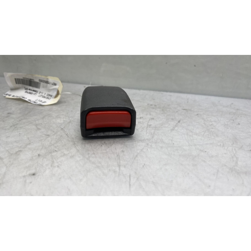 Attache ceinture avant droit CHEVROLET AVEO 1 Photo n°3