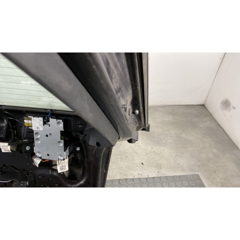 Malle/Hayon arriere AUDI A3 2 Photo n°8