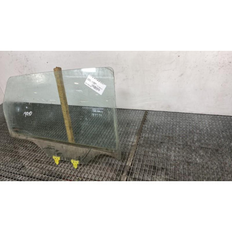 Vitre arriere droit NISSAN QASHQAI 1