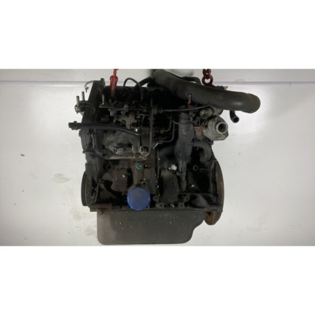 Moteur PEUGEOT 205 Photo n°1
