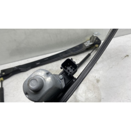 Leve vitre electrique avant droit FORD C-MAX 2