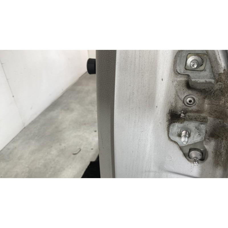 Porte arriere gauche RENAULT MODUS Photo n°6
