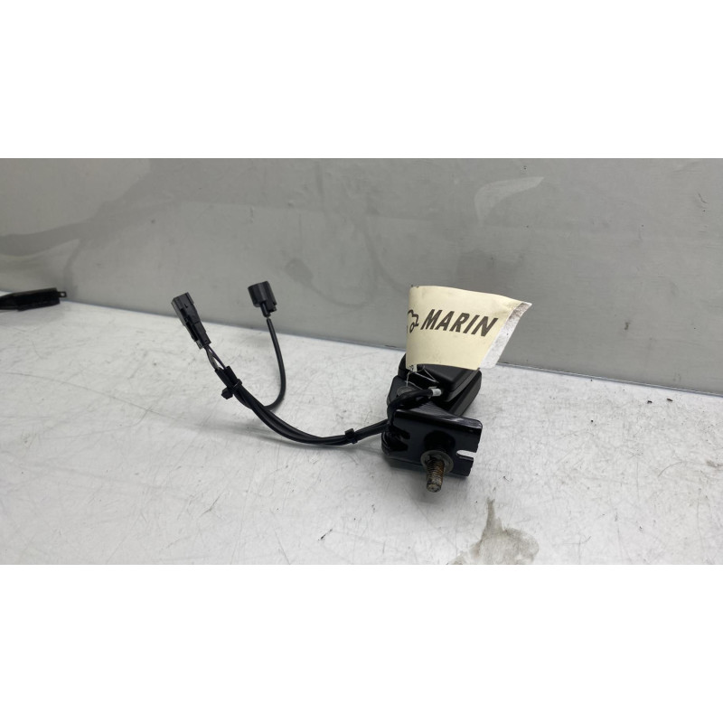 Attache ceinture arriere droit FORD MONDEO 4 Photo n°2