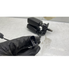 Attache ceinture arriere droit FORD MONDEO 4