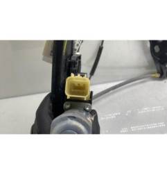 Leve vitre electrique avant gauche FORD MONDEO 4