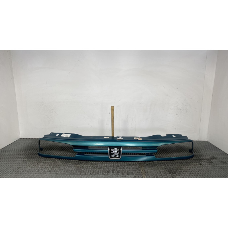 Calandre PEUGEOT 806 Photo n°1