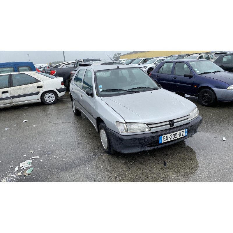 Serrure avant droit PEUGEOT 306 Photo n°5