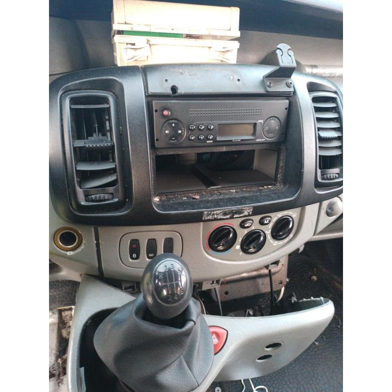 Poignee porte avant droit RENAULT TRAFIC 2 Photo n°10