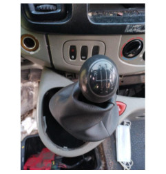 Poignee porte avant droit RENAULT TRAFIC 2