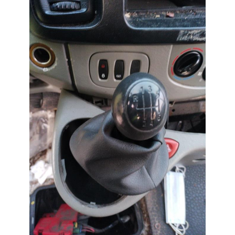 Poignee porte avant droit RENAULT TRAFIC 2 Photo n°11
