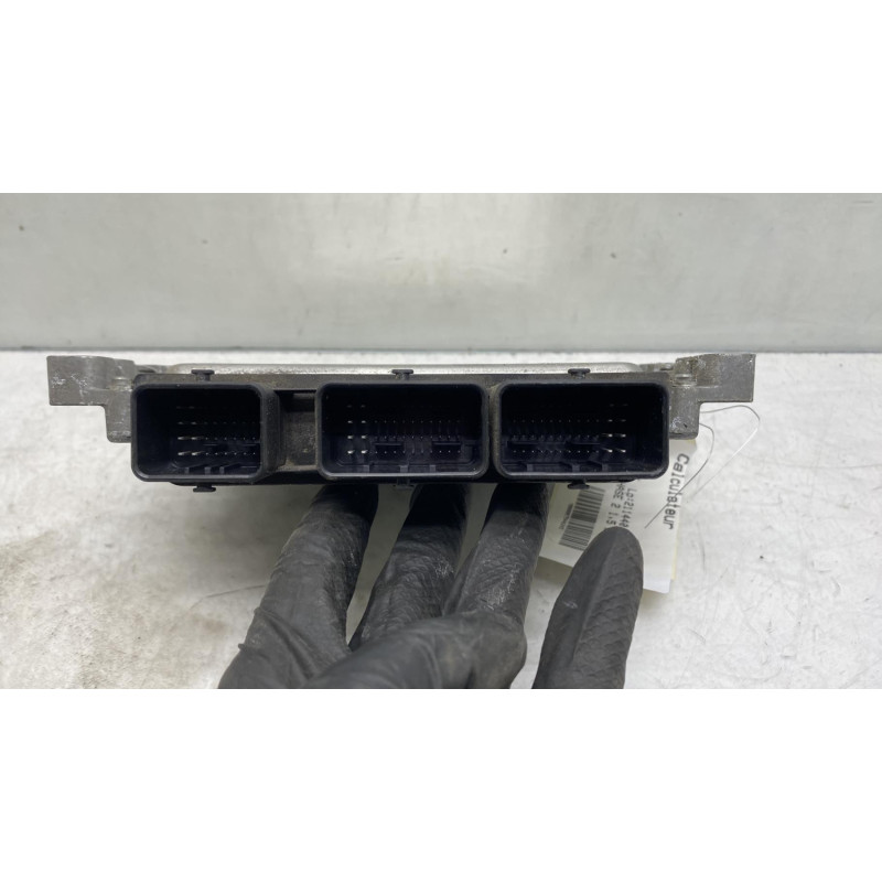 Calculateur moteur RENAULT CLIO 3 Photo n°4