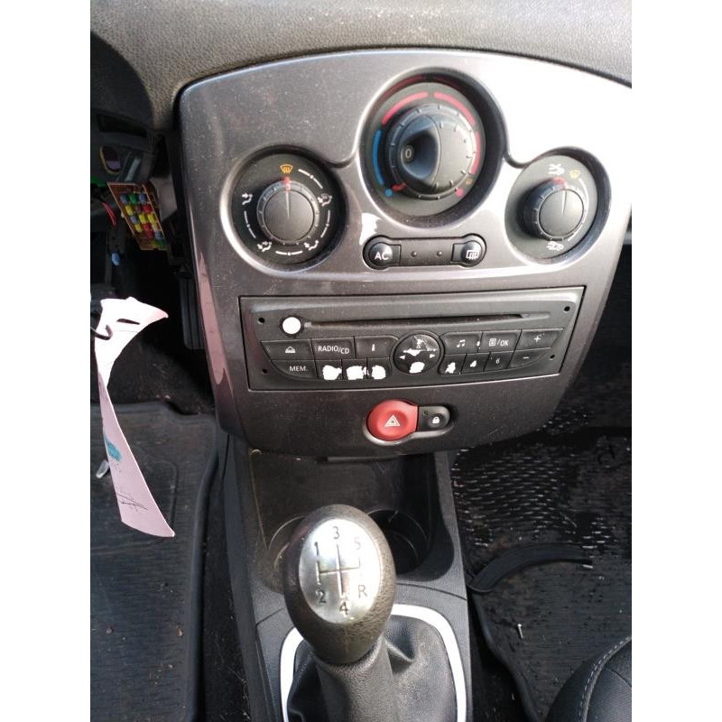 Calculateur moteur RENAULT CLIO 3 Photo n°5