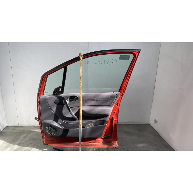 Porte avant droit MERCEDES CLASSE A 168 Photo n°6