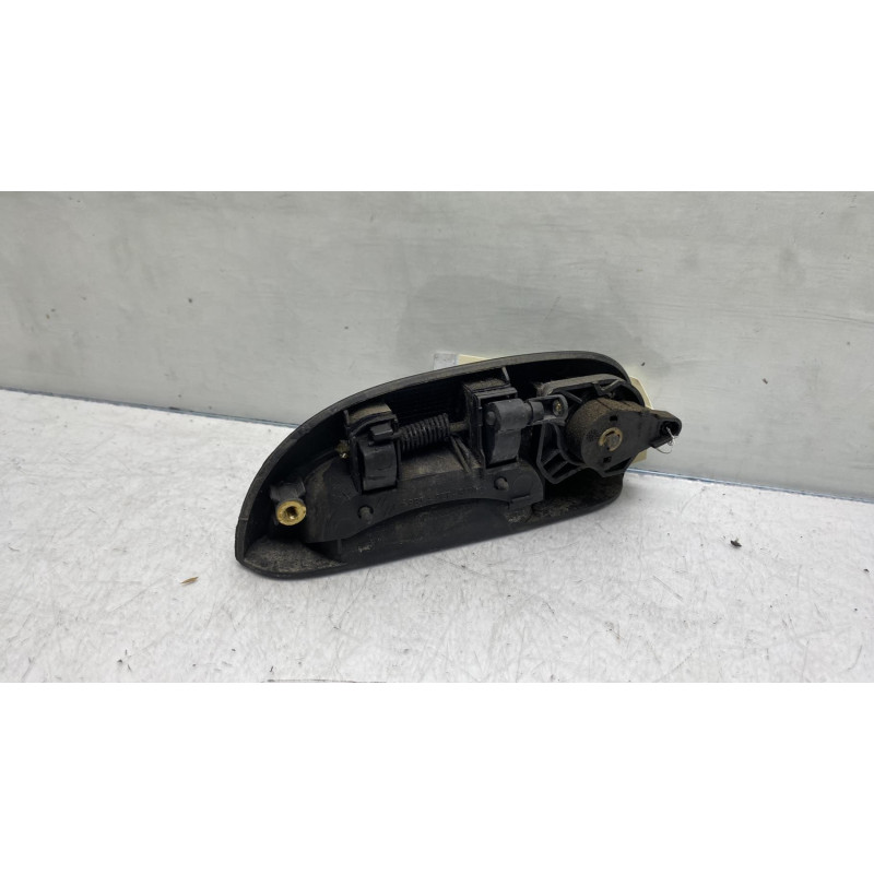 Poignee porte avant droit RENAULT KANGOO 1 Photo n°1
