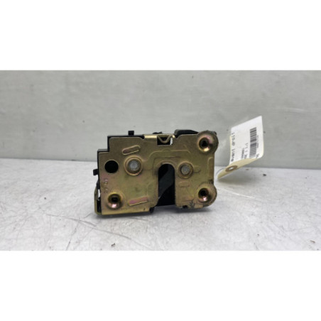 Serrure avant droit RENAULT KANGOO 1