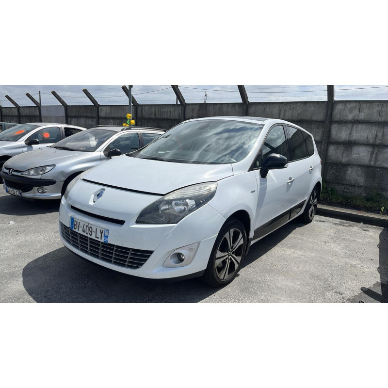 Capot RENAULT GRAND SCENIC 3 Photo n°13