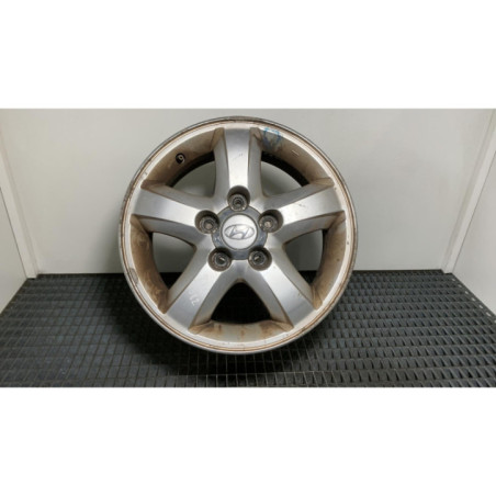 Jante HYUNDAI TRAJET Photo n°1