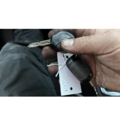 Serrure avant gauche PEUGEOT 206