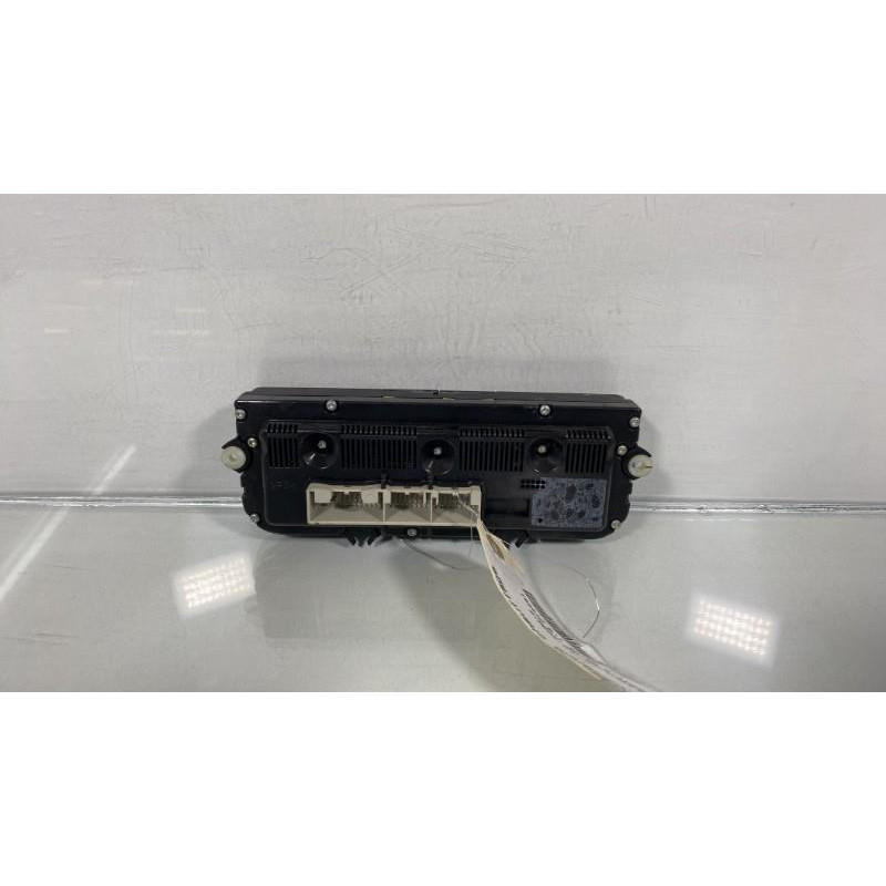 Commande chauffage VOLKSWAGEN PASSAT 5 Photo n°3