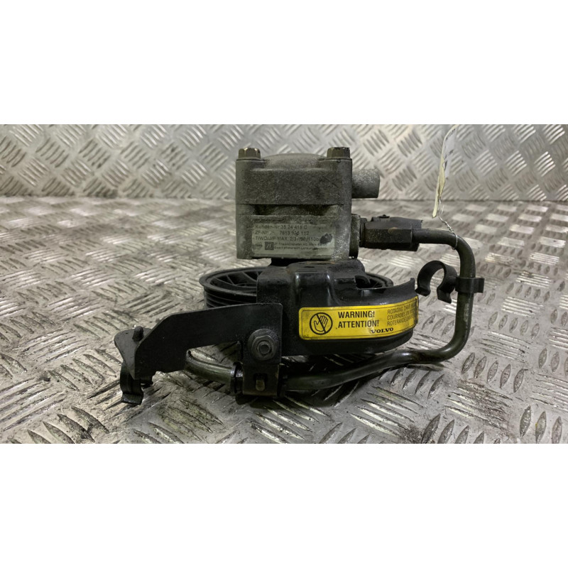 Pompe de direction VOLVO S 40 1 Photo n°4