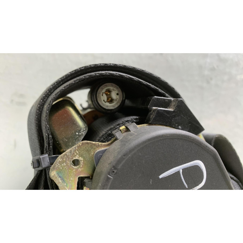 Pretensionneur de ceinture avant droit PEUGEOT 206 Photo n°6