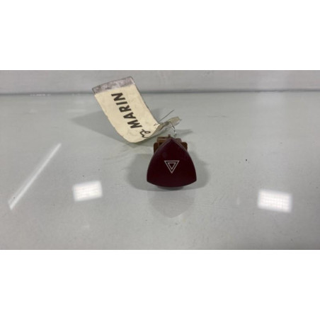 Bouton de warning PEUGEOT 807