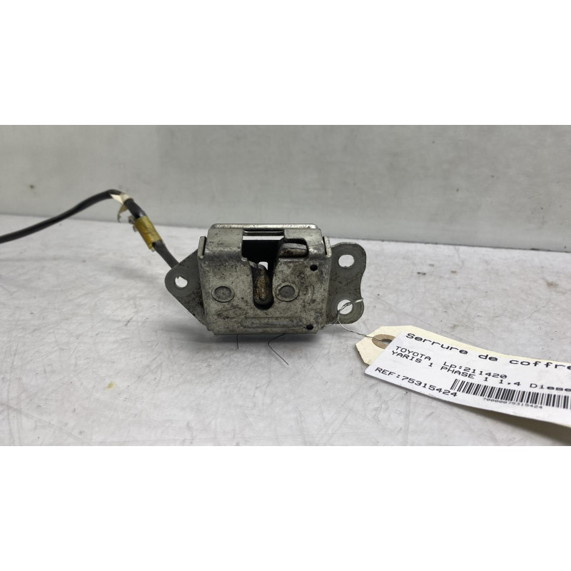 Serrure de coffre TOYOTA YARIS 1 Photo n°3