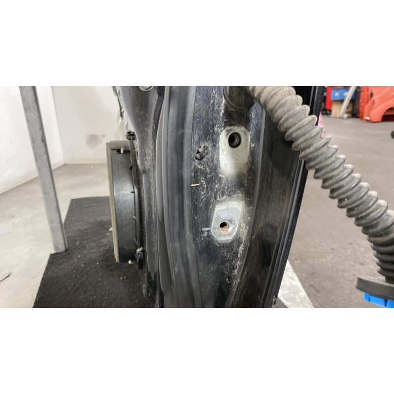 Porte arriere gauche SUZUKI SWIFT 3 Photo n°3