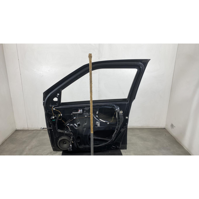 Porte avant droit SUZUKI SWIFT 3 Photo n°6