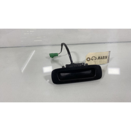 Bouton de coffre SUZUKI SWIFT 3