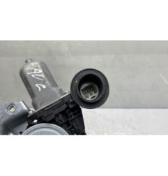 Leve vitre electrique avant gauche SUZUKI SWIFT 3