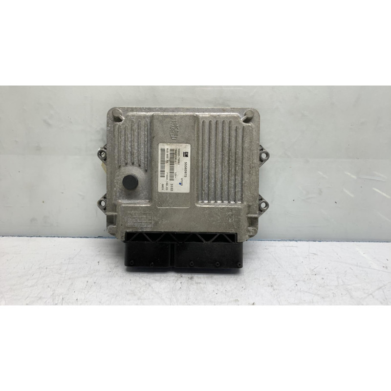 Calculateur moteur SUZUKI SWIFT 3 Photo n°2