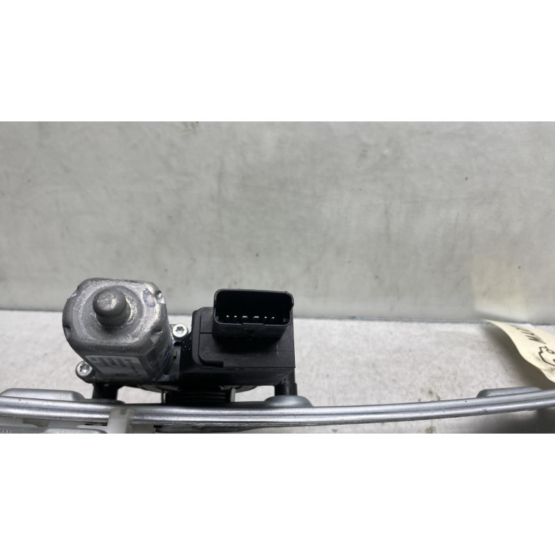 Leve vitre electrique arriere gauche CITROEN C3 3 Photo n°3