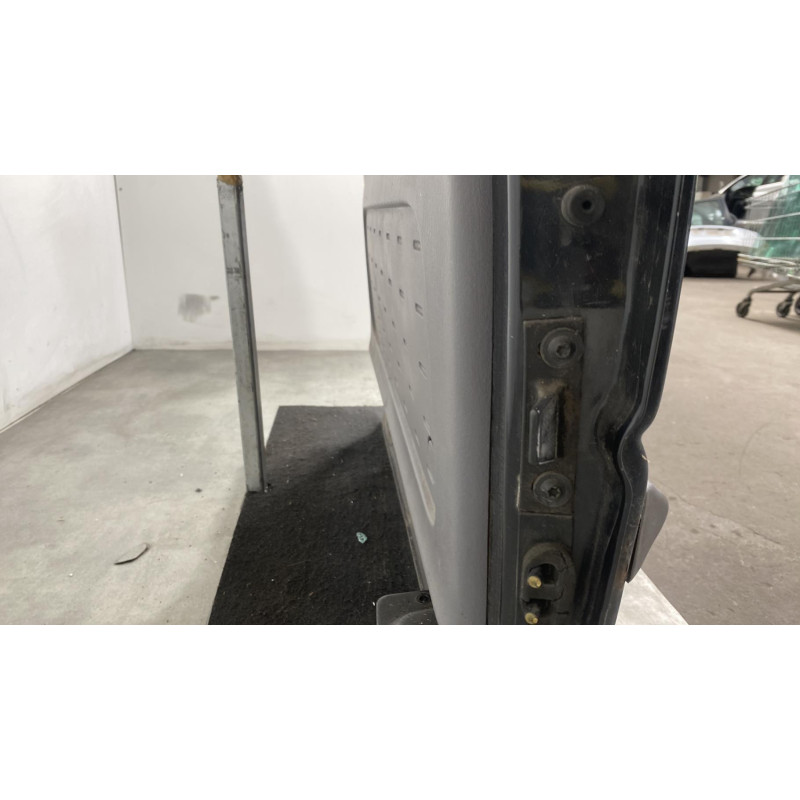 Porte laterale gauche CHRYSLER VOYAGER 3 Photo n°9