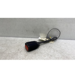 Attache ceinture avant droit PEUGEOT 2008 1