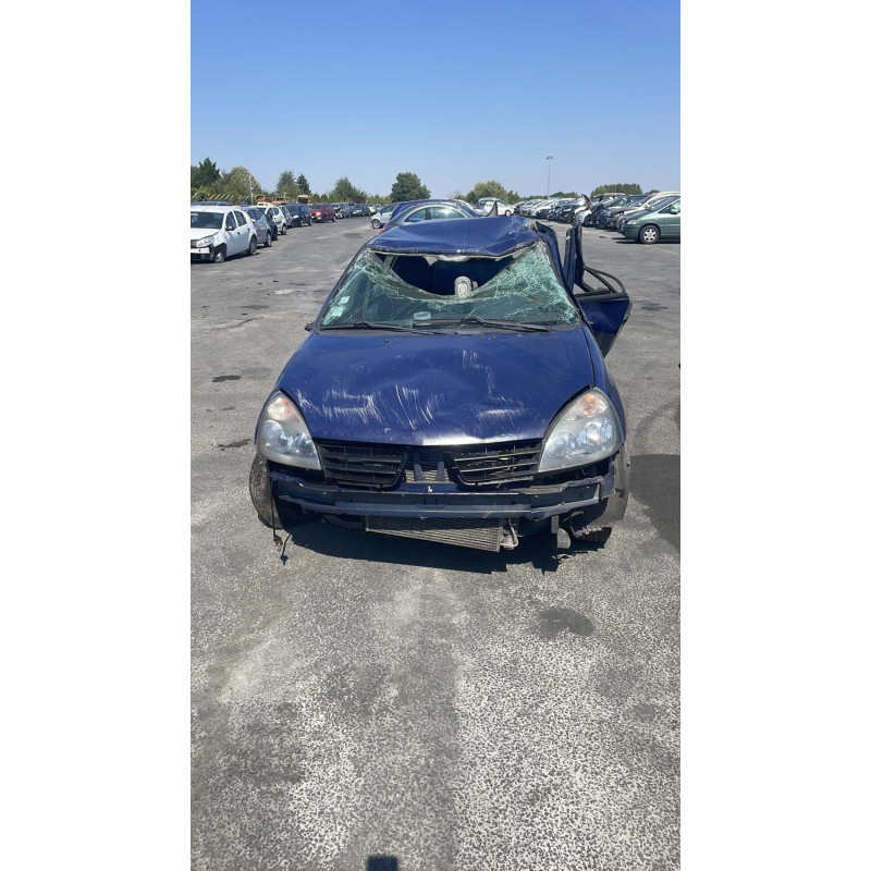Bouton de coffre RENAULT CLIO 2 CAMPUS Photo n°10