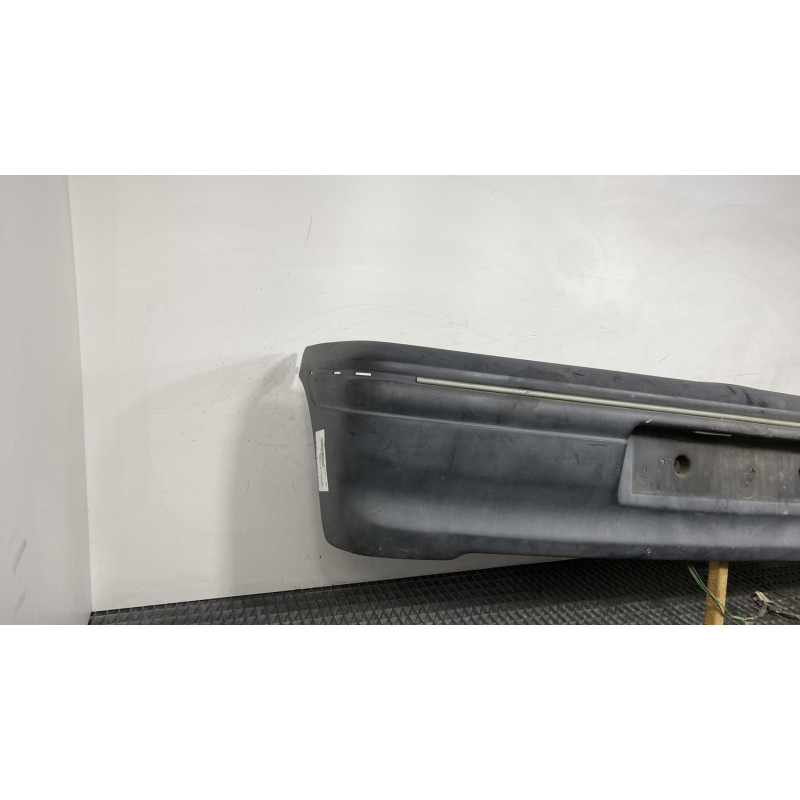 Pare choc arriere PEUGEOT 106 Photo n°3