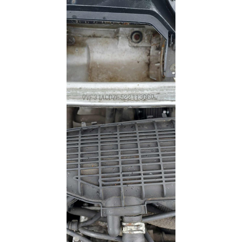 Pare choc arriere PEUGEOT 106 Photo n°9