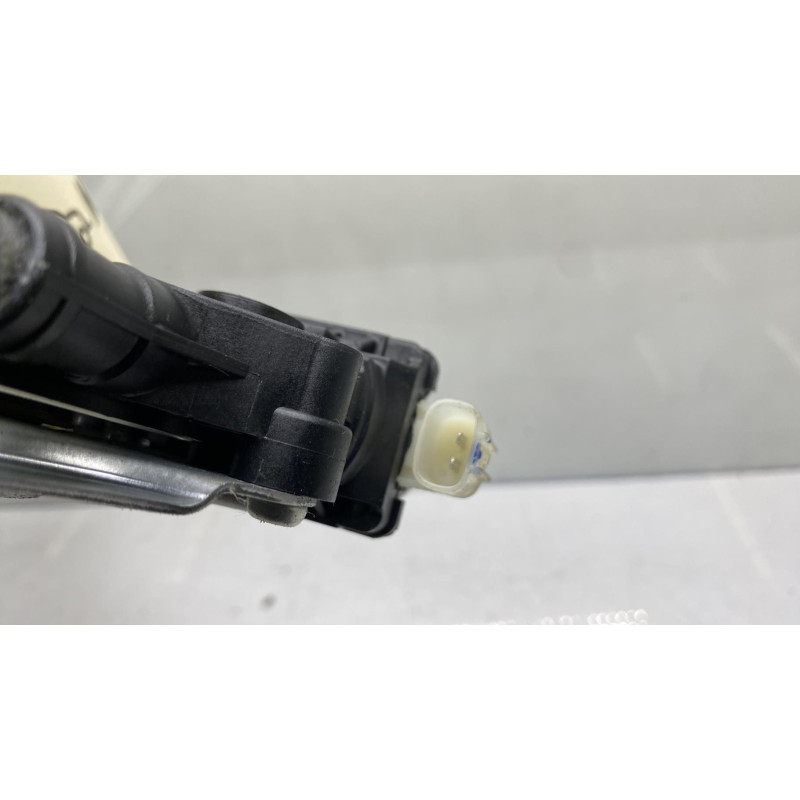 Leve vitre electrique avant gauche NISSAN NOTE 2 Photo n°1