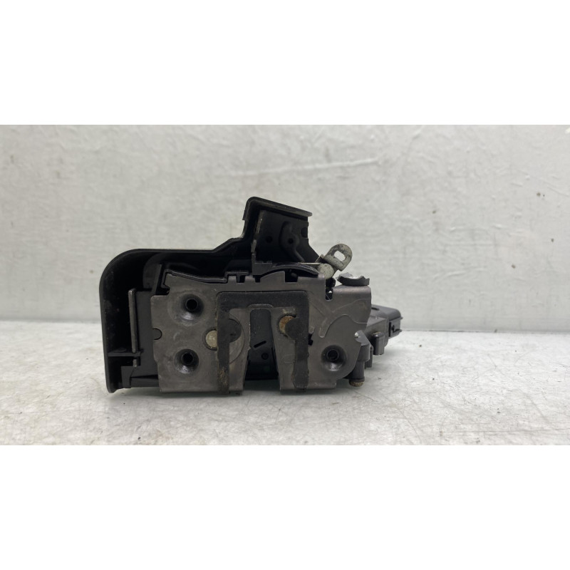 Serrure avant droit FORD FOCUS 2 Photo n°2