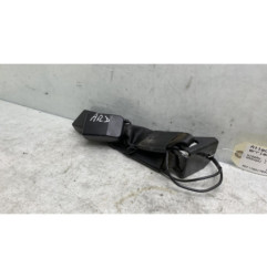 Attache ceinture arriere droit NISSAN QASHQAI 1