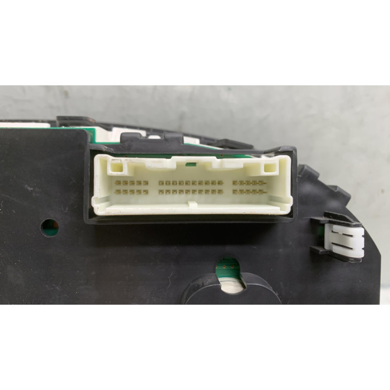 Compteur NISSAN QASHQAI 1 Photo n°4