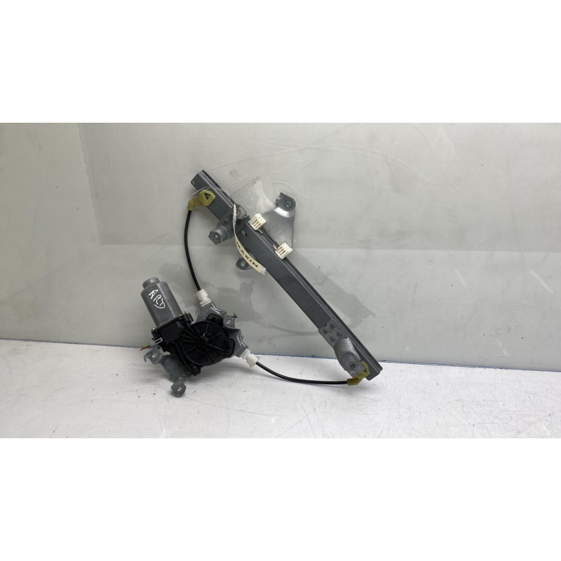 Leve vitre electrique arriere droit NISSAN QASHQAI 1 Photo n°2