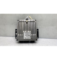 Calculateur moteur RENAULT CLIO 3