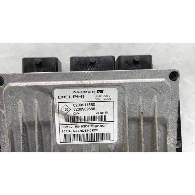 Calculateur moteur RENAULT CLIO 3 Photo n°3