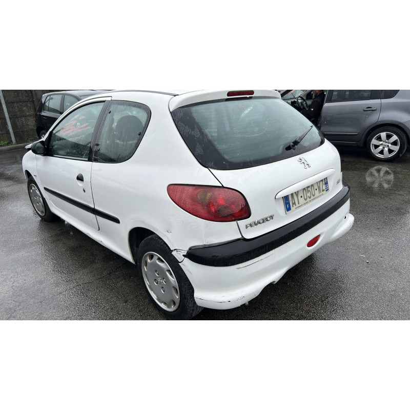 Pretensionneur de ceinture avant droit PEUGEOT 206 Photo n°13