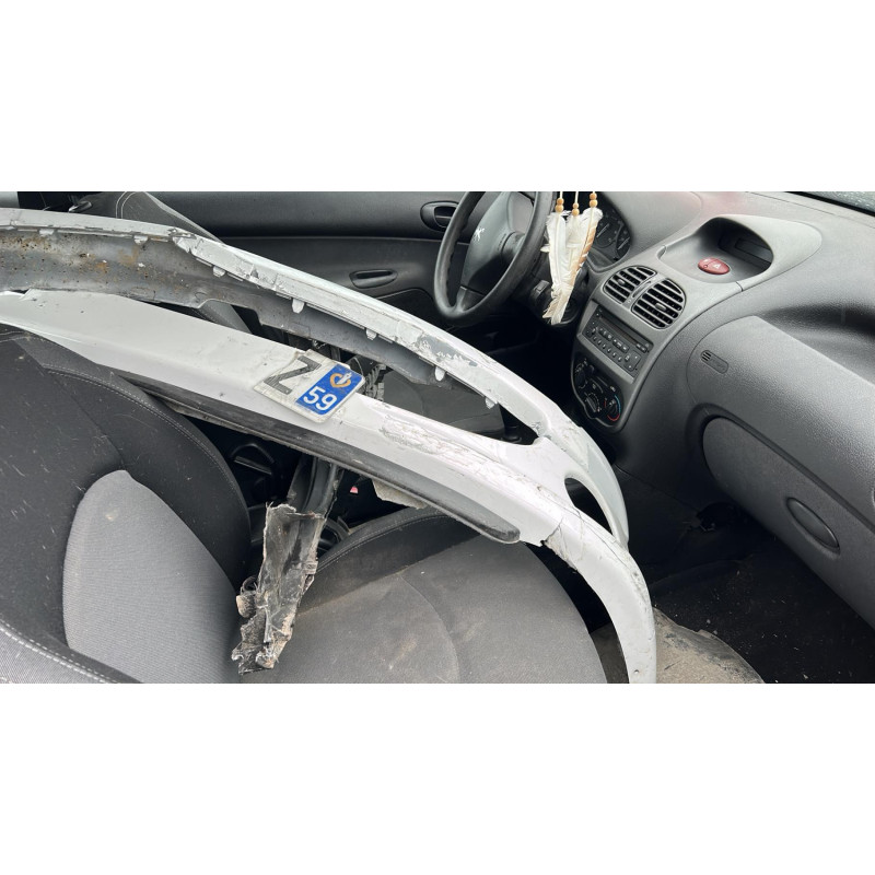 Pretensionneur de ceinture avant droit PEUGEOT 206 Photo n°14